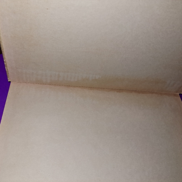 Currier and Ives Hardback Book - Picture 2 of 10